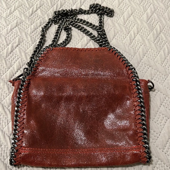 Designer style Leather crossbody bag from Italy - Picture 4 of 10